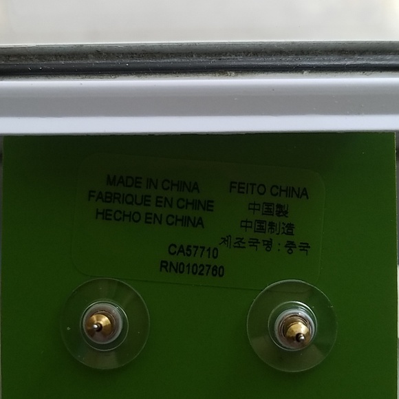 Kate Spade Gumdrop gold tone and blue studs. NWT. - Picture 3 of 5